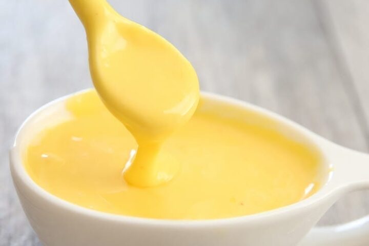 Receta fácil de la Salsa o Crema Holandesa Casera
