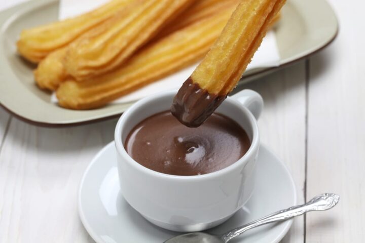 Como Hacer Churros con Chocolate