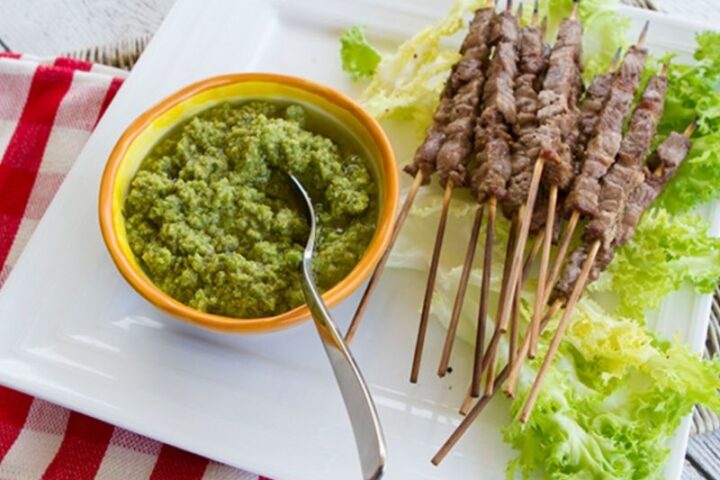 Receta para hacer Salsa de Aceitunas Verdes para carnes