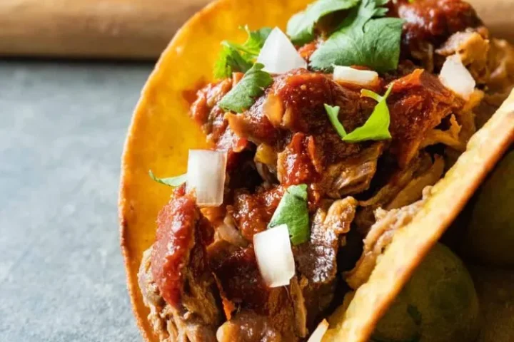 Como Preparar de Tacos de Carnitas Tradicionales de Puerco