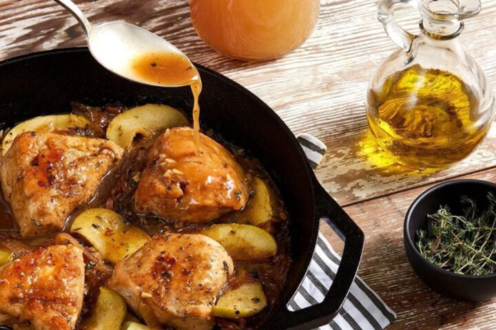 Receta de Pollo a la Sidra con Salsa de Manzanas