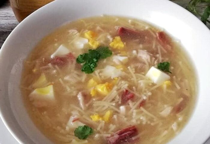 Receta Fácil de la Sopa de Picadillo Andaluza